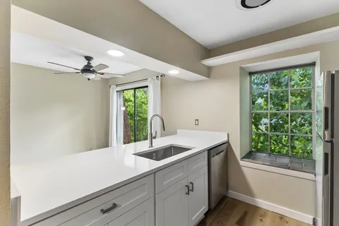 $1,775 | 7801 Shoal Creek Boulevard, Unit 224, Austin, TX 78757