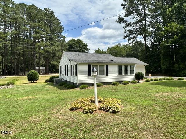560 Clyde Pearce Road Zebulon, NC 27597 - Photo 2 of 15 IMG_2440