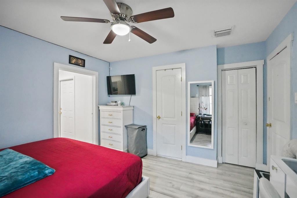 708 Northwest 15th Street Homestead, FL 33030 - Photo 19 of 32