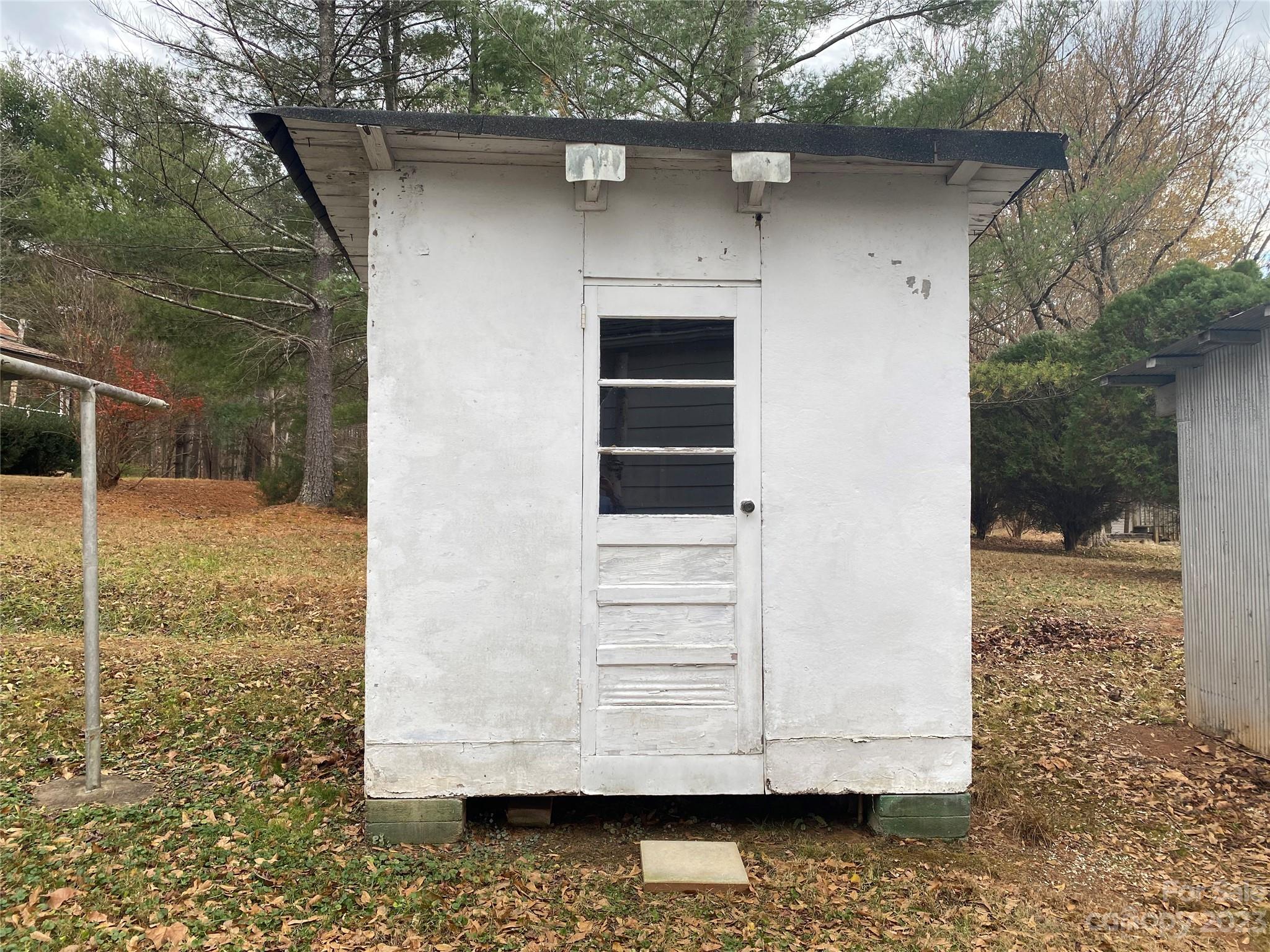 104 East Bethel Road Morganton, NC 28655 - Photo 14 of 15 Gallery Image 14