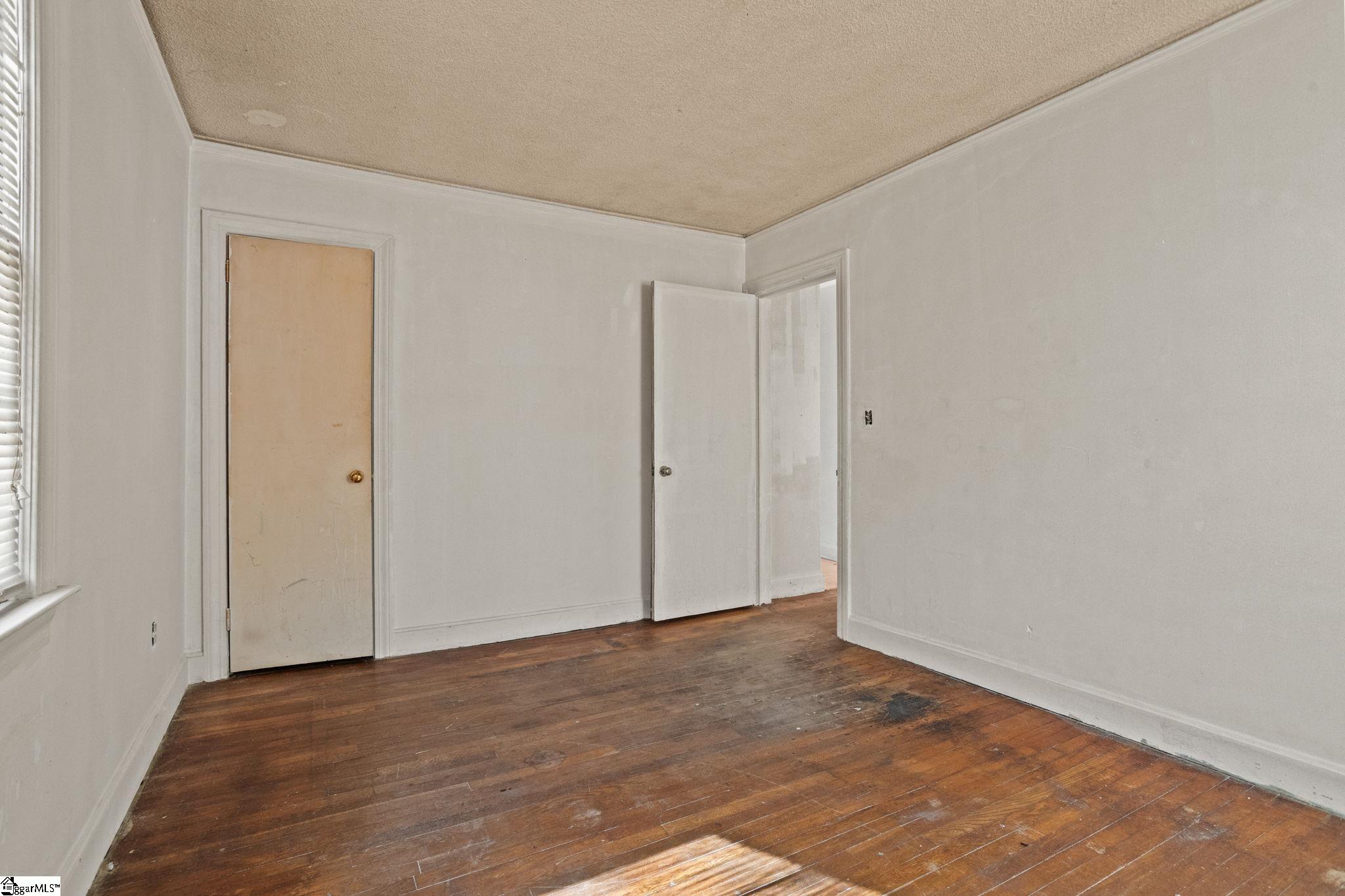 114 Mayfair Drive Taylors, SC 29687 - Photo 13 of 21