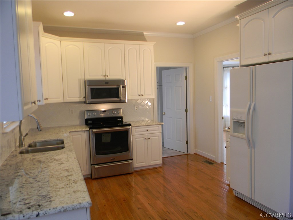 2545 Dunham Road Henrico, VA 23233 - Photo 7 of 35