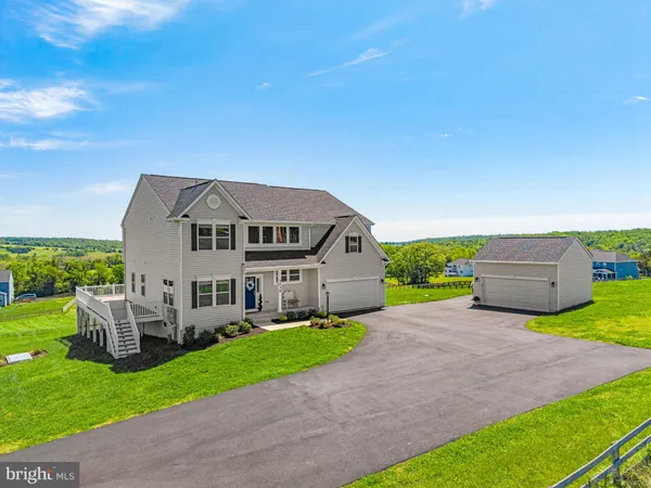 $1,200,000 | 3039 Clearview Farm Lane, Warrenton, VA 20186