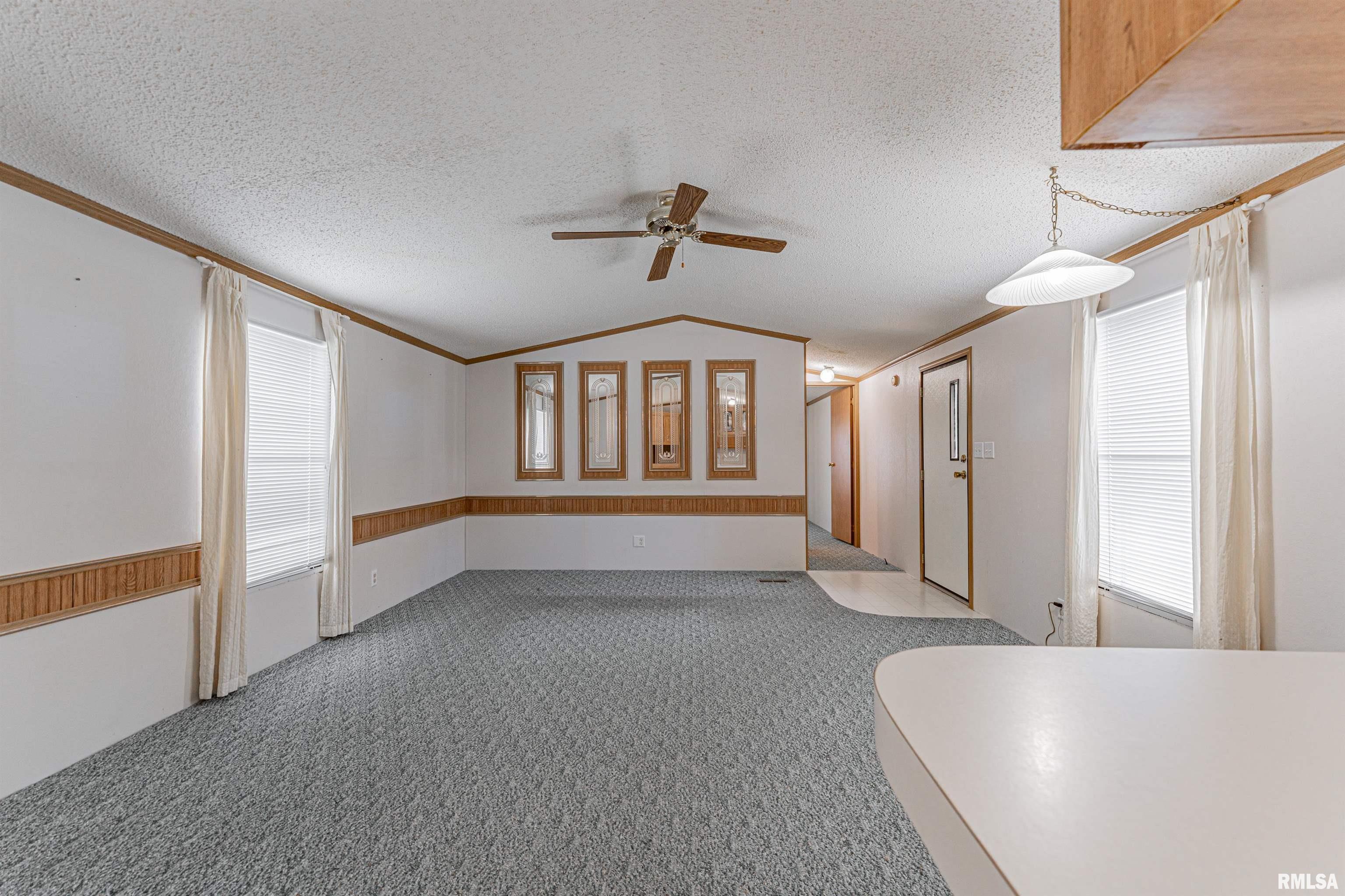 3535 East Cook Street, Unit 29 Springfield, IL 62703 - Photo 4 of 16