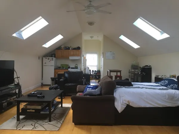 $2,000 | 16 Magazine Street, Unit 3, Boston, MA 02119