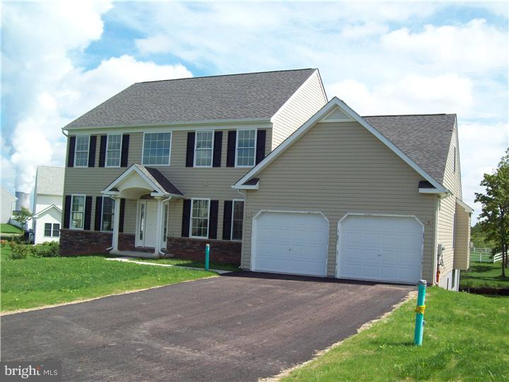1068 Miller Road Pottstown, PA 19465 - Photo 4 of 10 Exterior