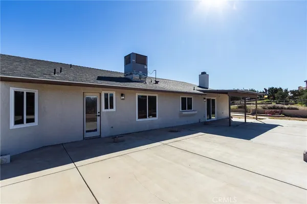 $699,000 | 6572 Merced Road, Oak Hills, CA 92344