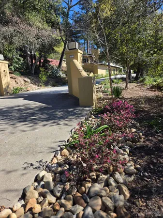 $1,895,000 | 460 Bella Vista Drive, Angwin, CA 94508