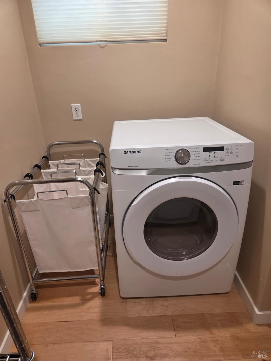 460 Bella Vista Drive Angwin, CA 94508 - Photo 48 of 73 a utility room with dryer and washer