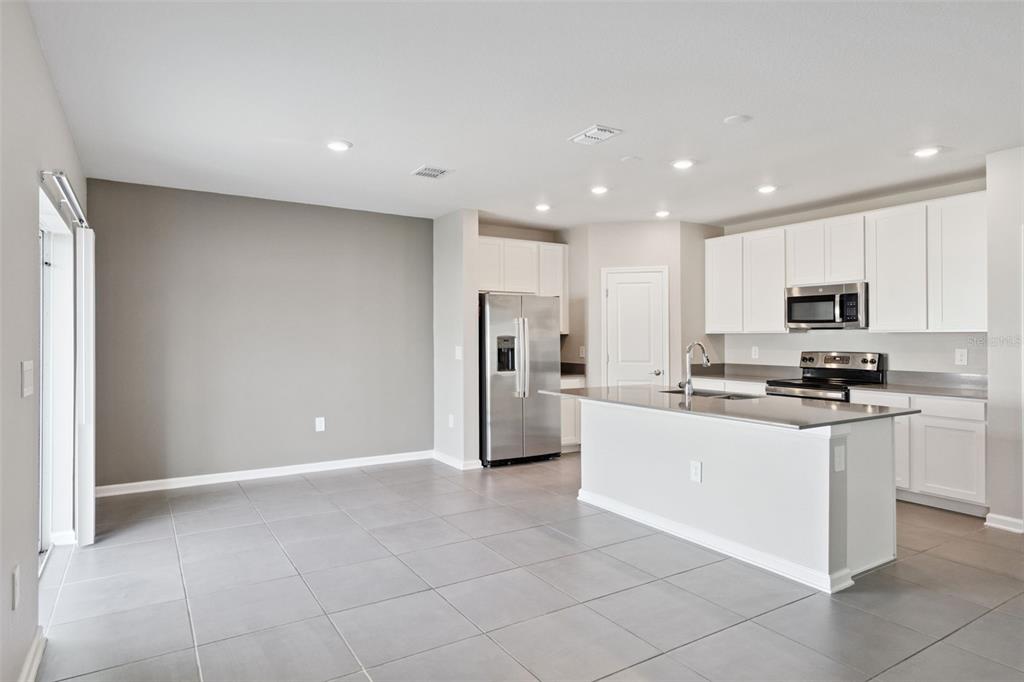 1030 John Jacob Road Davenport, FL 33837 - Photo 6 of 41