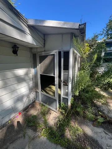 $59,999 | 9173 South Tomahawk Trail, Markleville, IN 46056