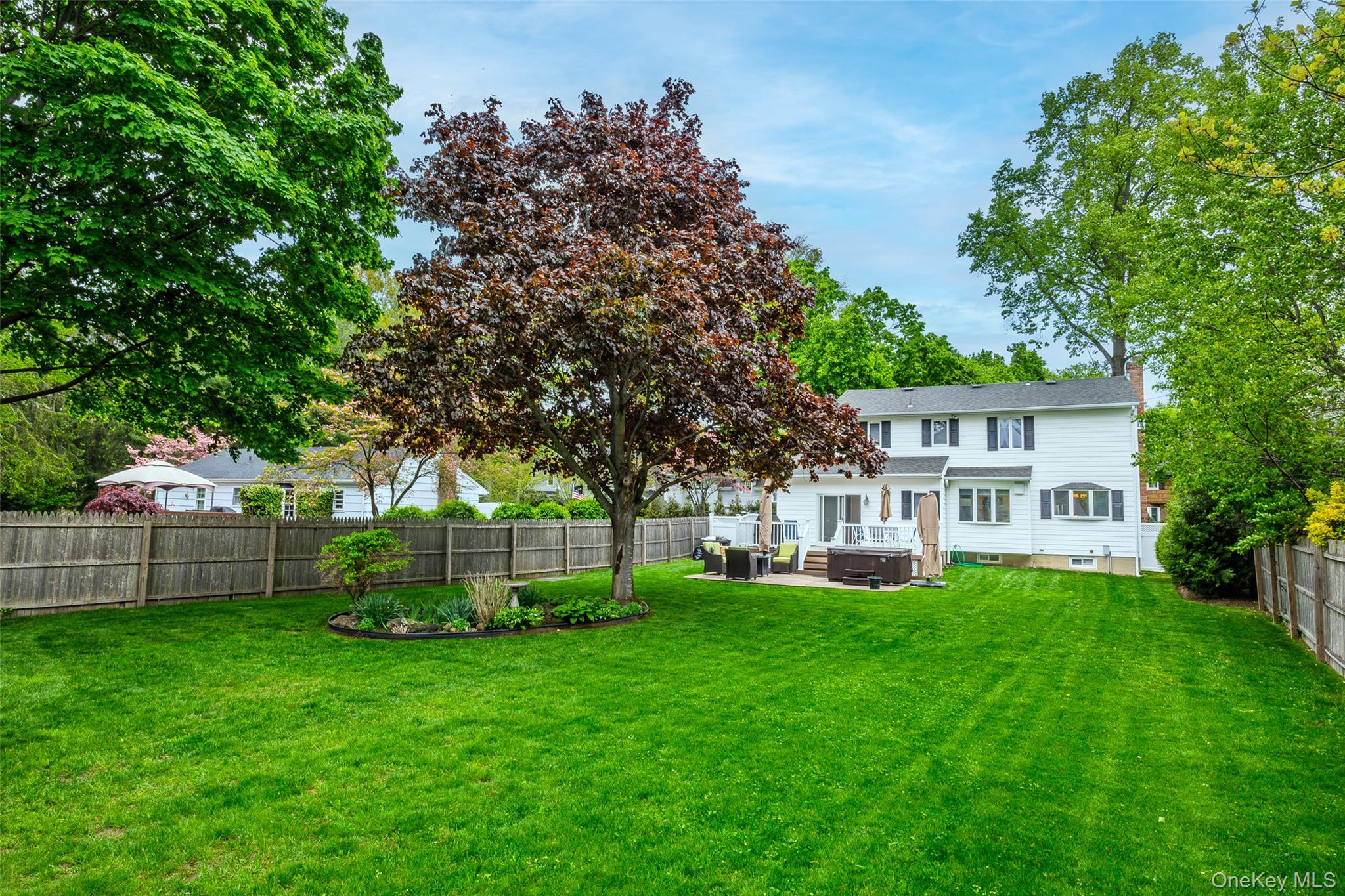 22 West Maple Road Greenlawn, NY 11740 - Photo 15 of 49