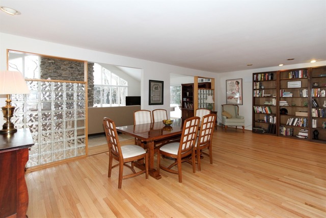 701 Milton Road Inverness, IL 60067 - Photo 6 of 25 Gallery Image 6