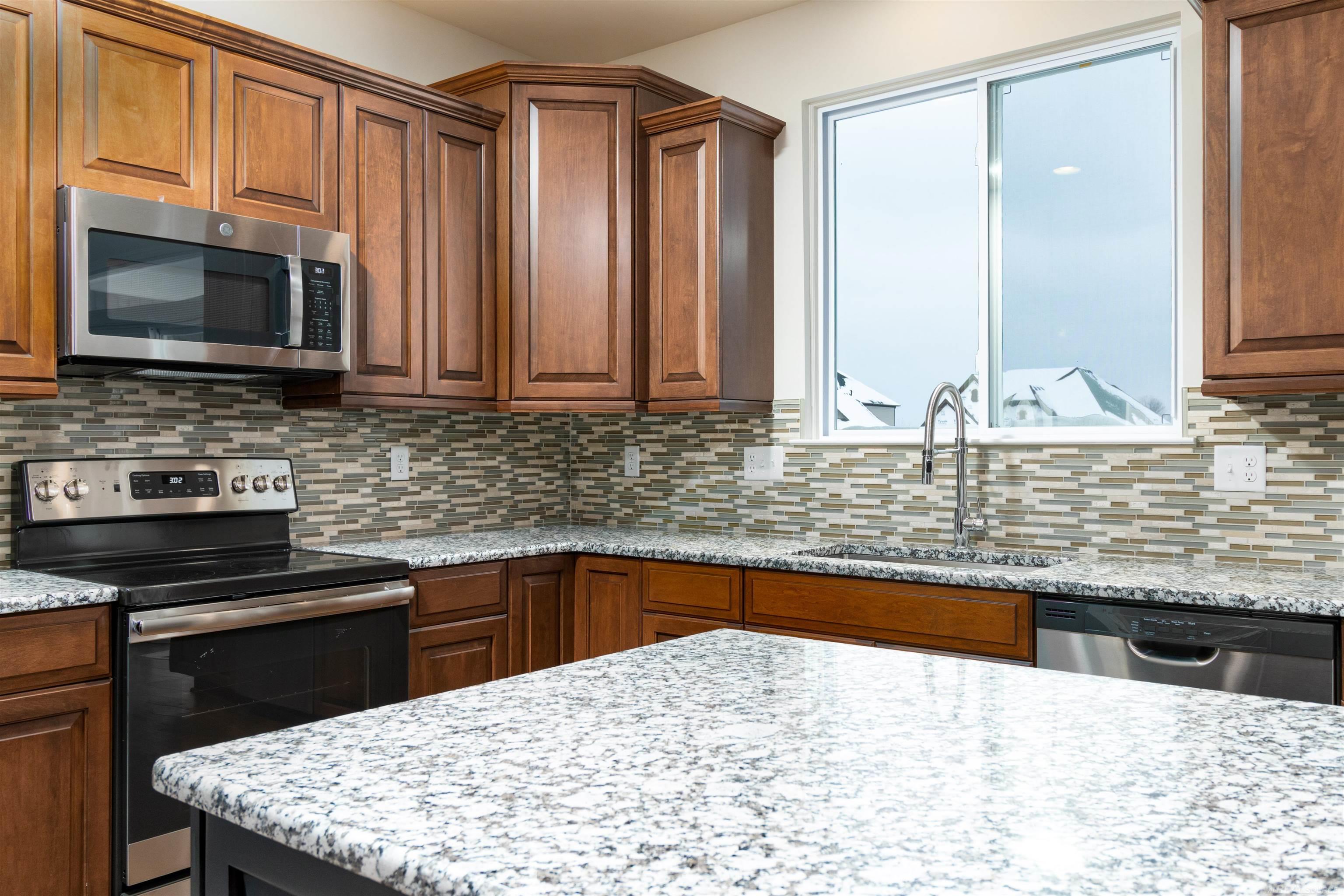 16891 Kentfield Road, Unit 162 Macomb, MI 48044 - Photo 16 of 30