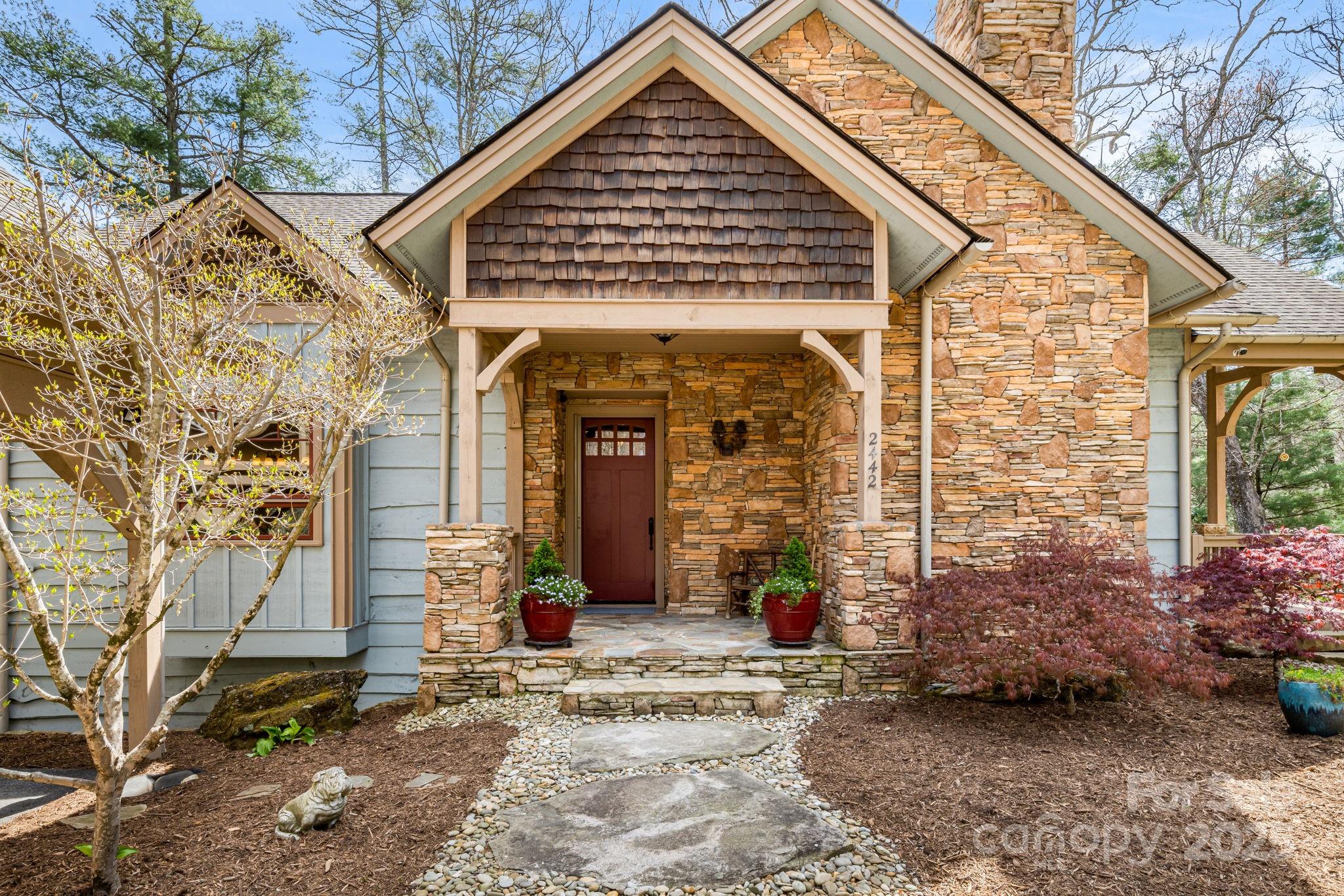 2442 Trillium Ridge Road Cullowhee, NC 28723 - Photo 5 of 30