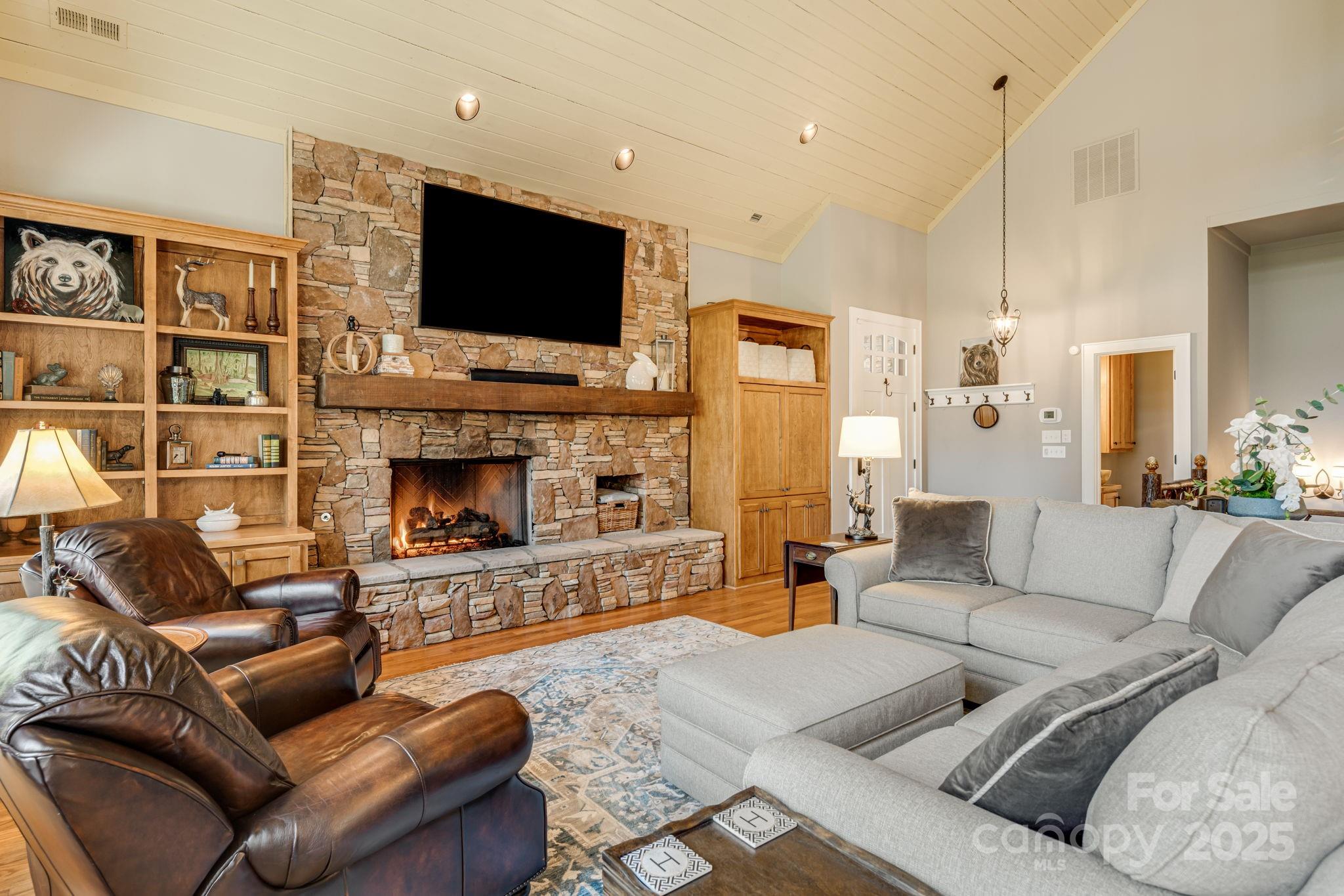 2442 Trillium Ridge Road Cullowhee, NC 28723 - Photo 10 of 30