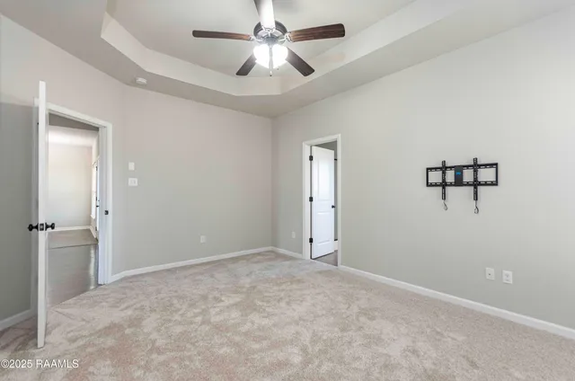 $2,100 | 132 Timber Edge Drive, Youngsville, LA 70592