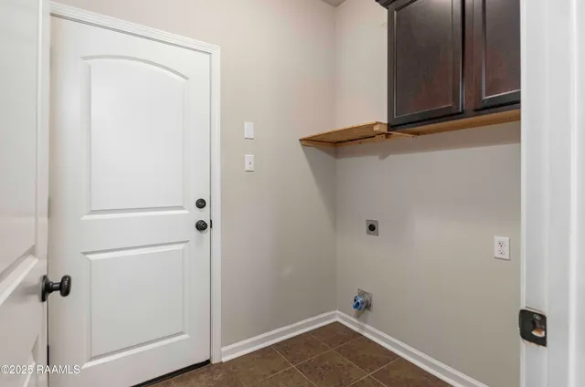 $2,100 | 132 Timber Edge Drive, Youngsville, LA 70592