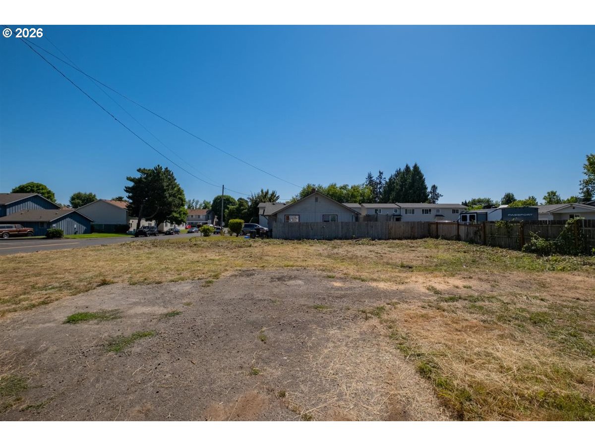 2580 Fisher Road Northeast Salem, OR 97305 - Photo 8 of 28