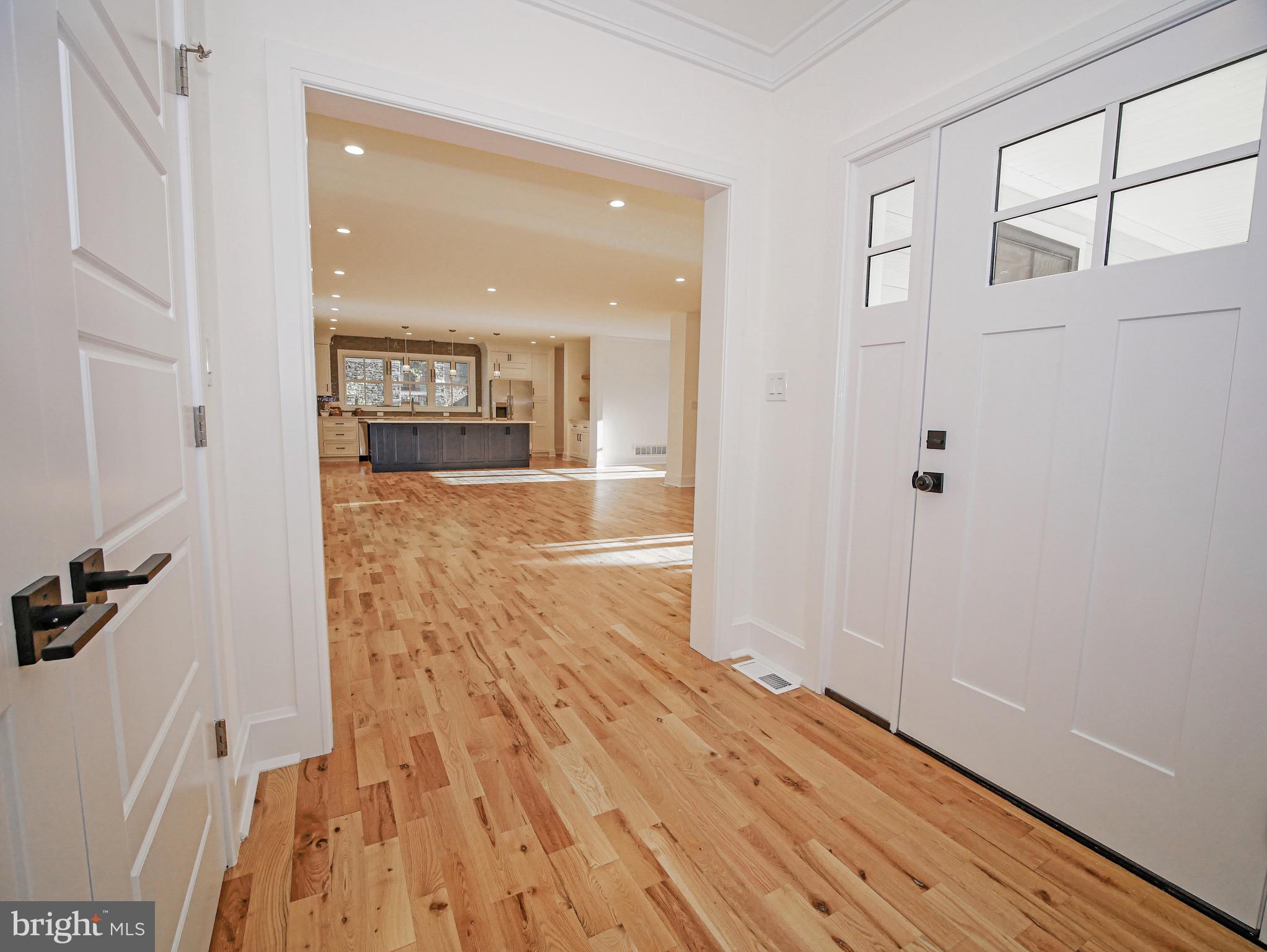 206 Windsor Avenue Haddonfield, NJ 08033 - Photo 16 of 72 Entry Way