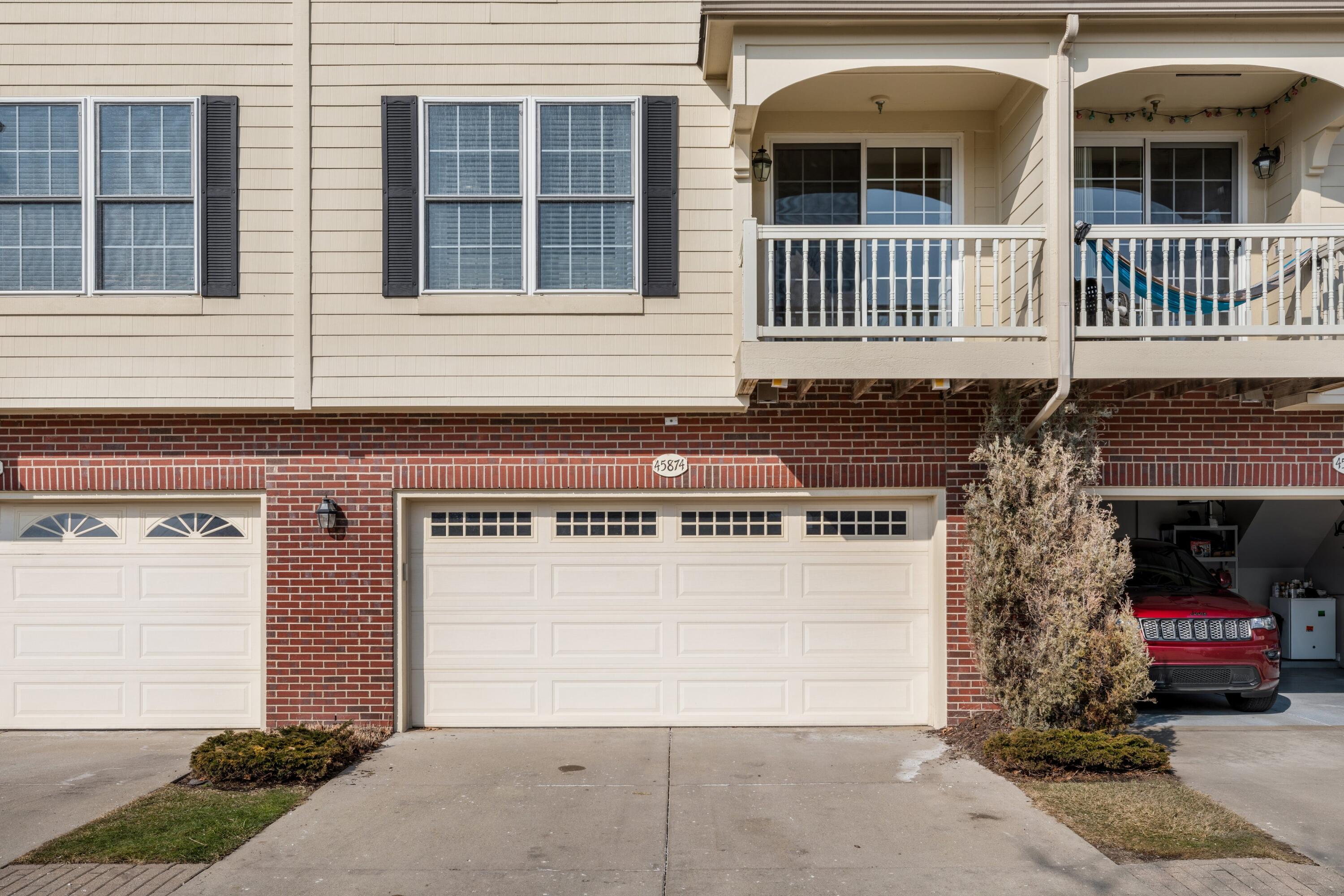 45874 South Stonewood Road Canton, MI 48187 - Photo 21 of 42 45874 S Stonewood Rd 0009 2