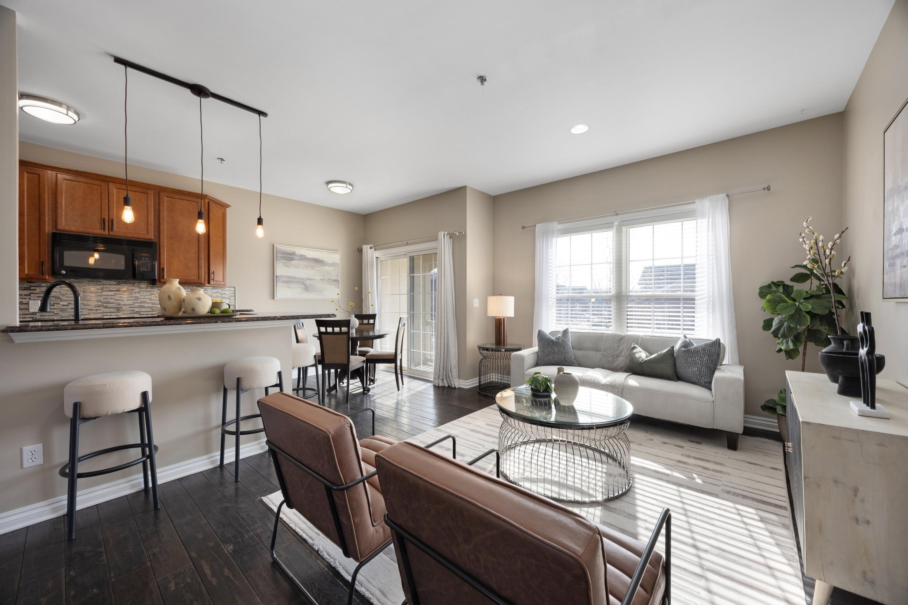 45874 South Stonewood Road Canton, MI 48187 - Photo 5 of 42 45874 S Stonewood Rd 0017