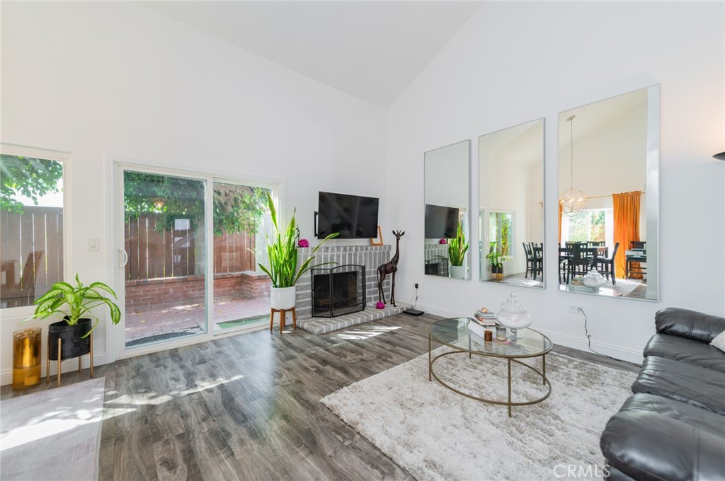 9 Calandria Irvine, CA 92620 - Photo 14 of 35
