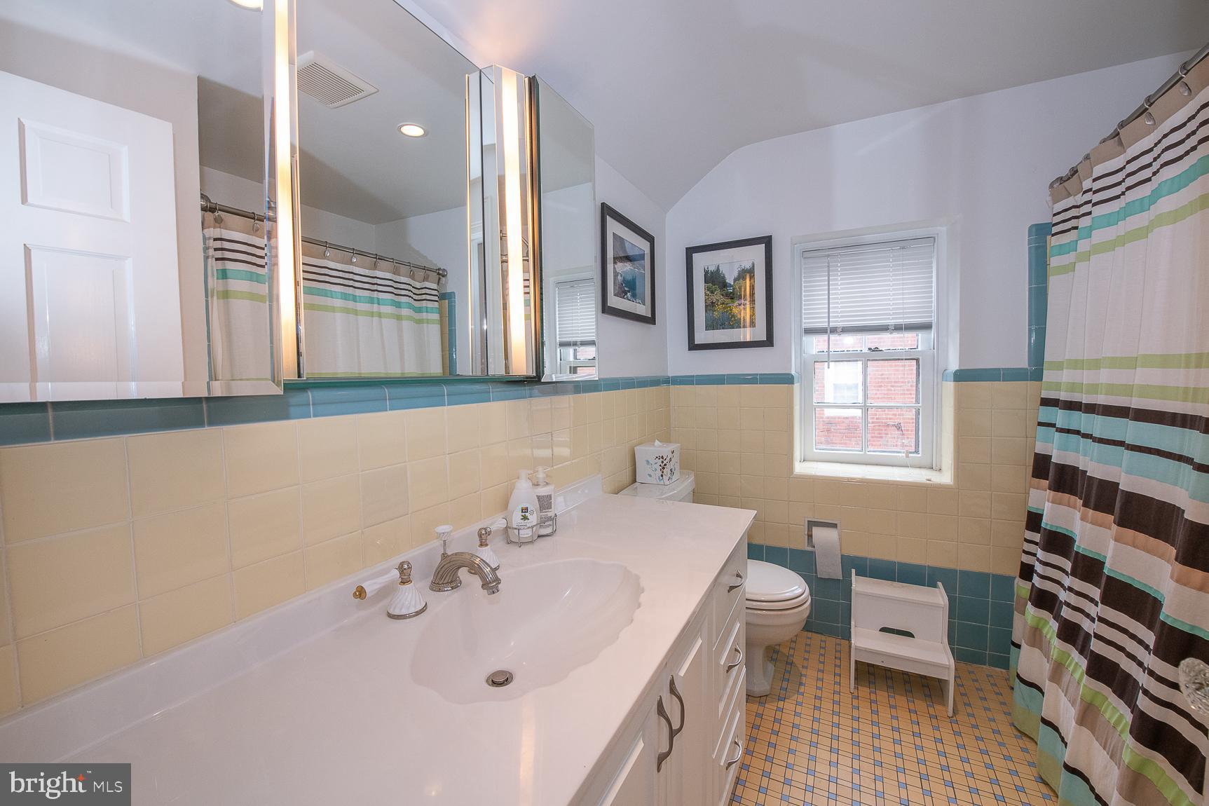 317 Hamilton Road Merion Station, PA 19066 - Photo 22 of 29