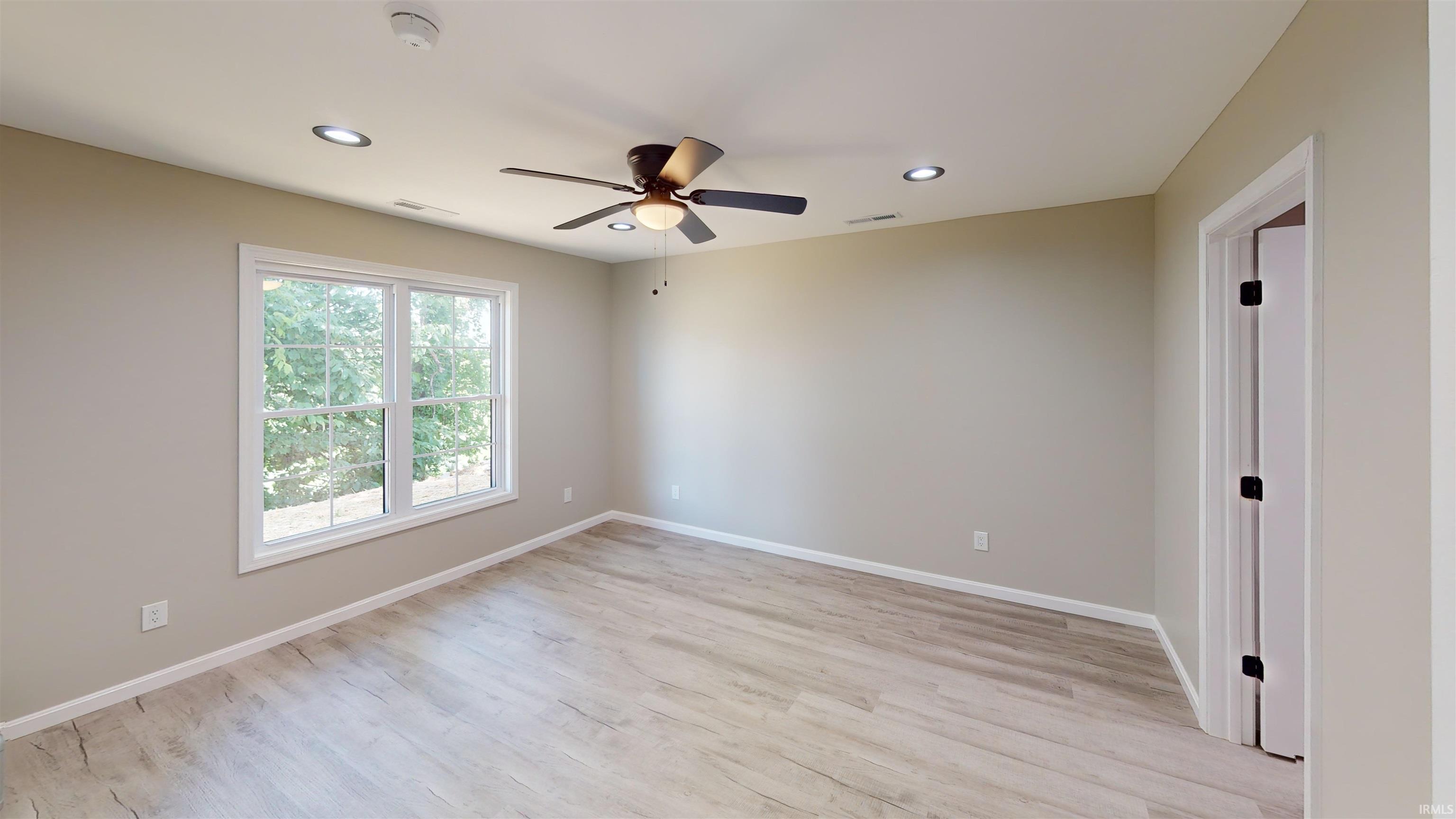 328 Ranger Lane Dale, IN 47523 - Photo 6 of 23