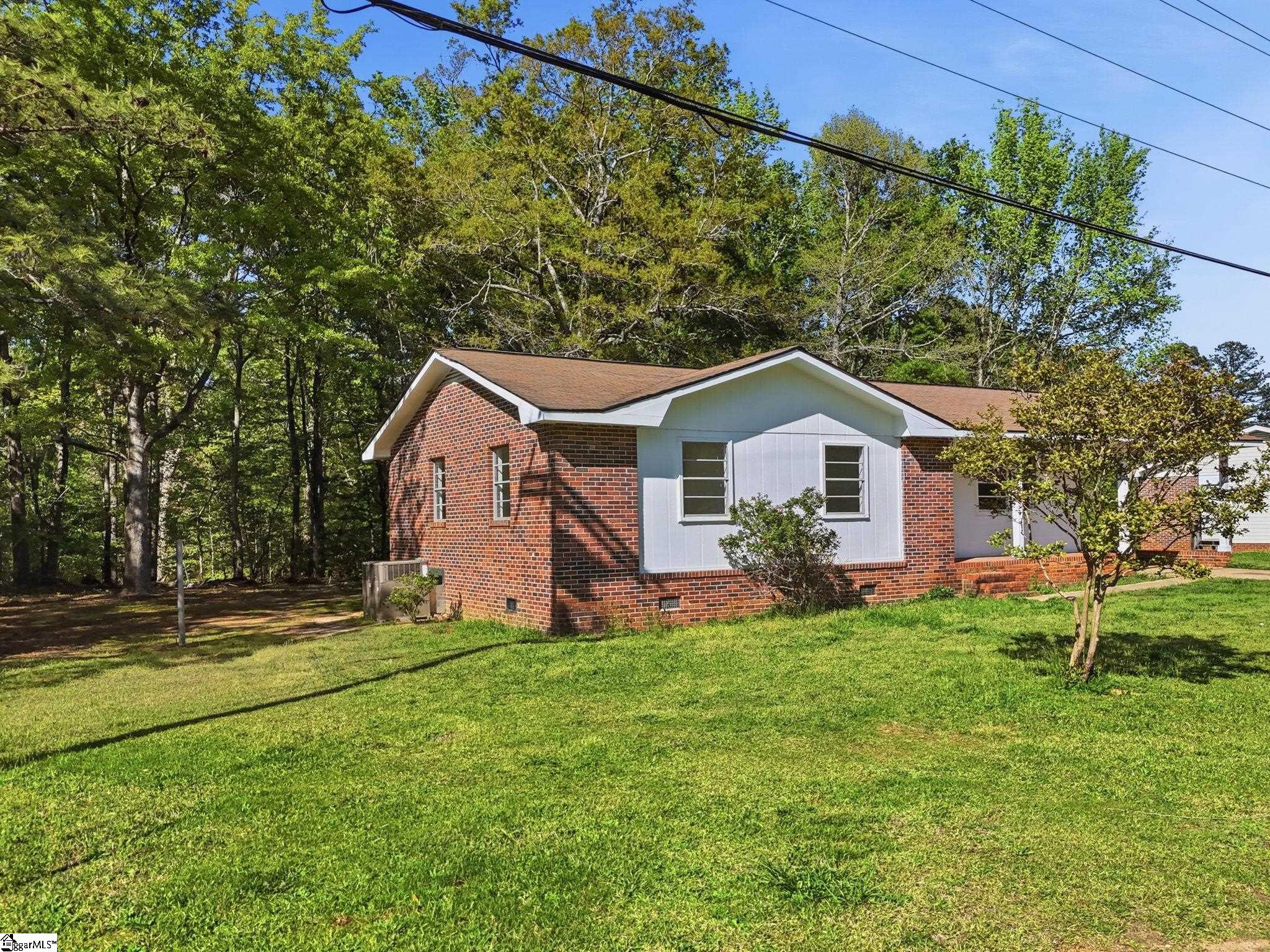 324 Tribble Street Honea Path, SC 29654 - Photo 6 of 46