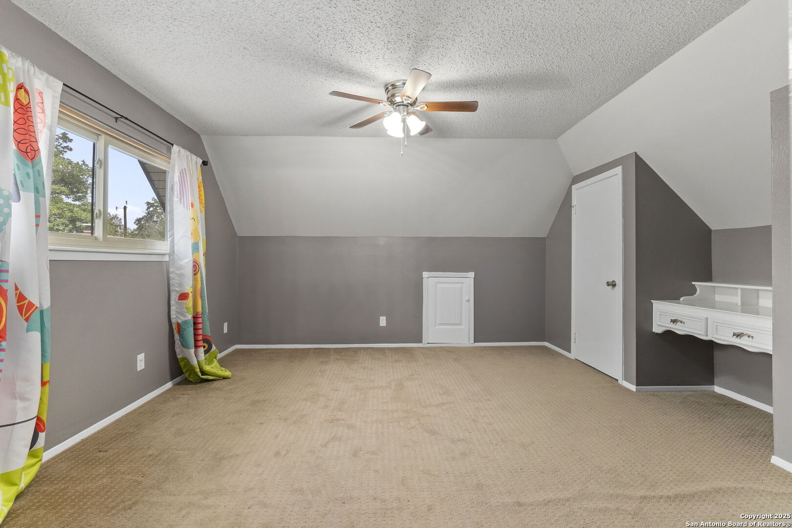 5203 Metcalf Windcrest, TX 78239 - Photo 31 of 37 a view of livingroom with natural light
