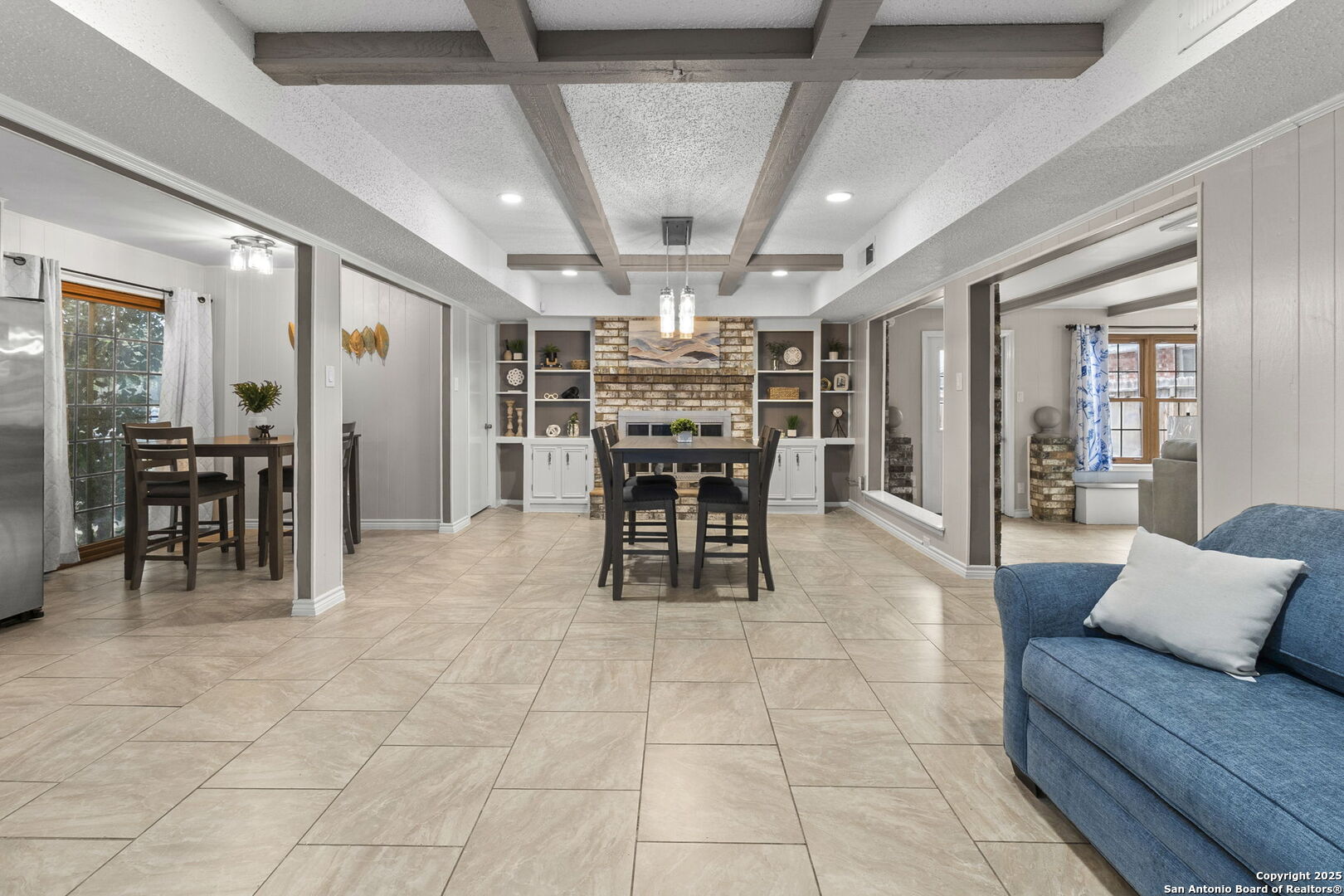 5203 Metcalf Windcrest, TX 78239 - Photo 8 of 37 a view of a dining room with furniture