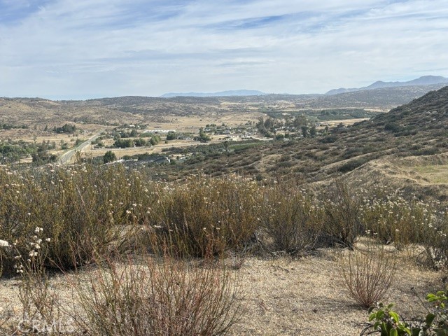 17 Ginter Road Hemet, CA 92544 - Photo 7 of 16 Flat area. Views