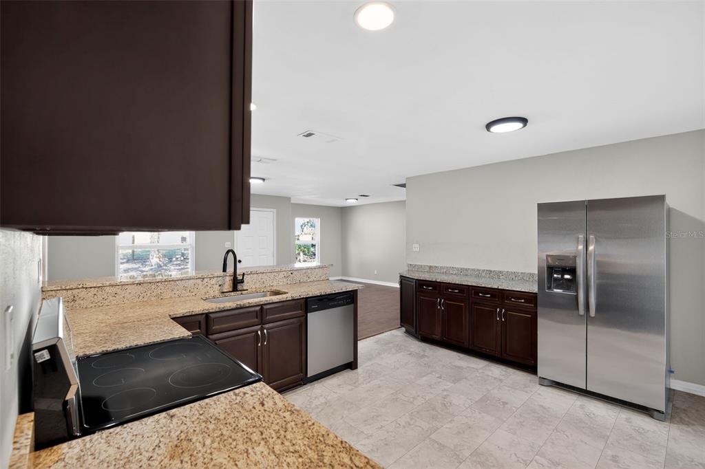 3000 Northeast 127th Place Anthony, FL 32617 - Photo 10 of 36