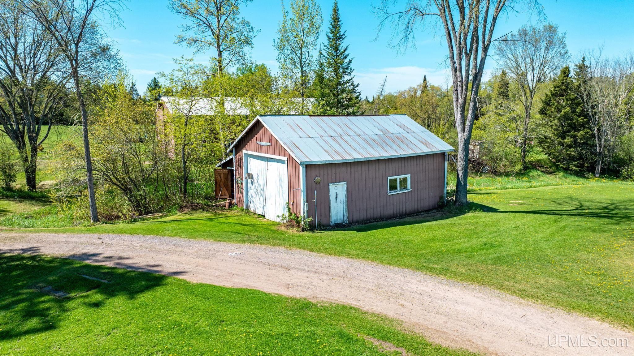 36841 River Road Chassell, MI 49916 - Photo 17 of 73 Gallery Image 17
