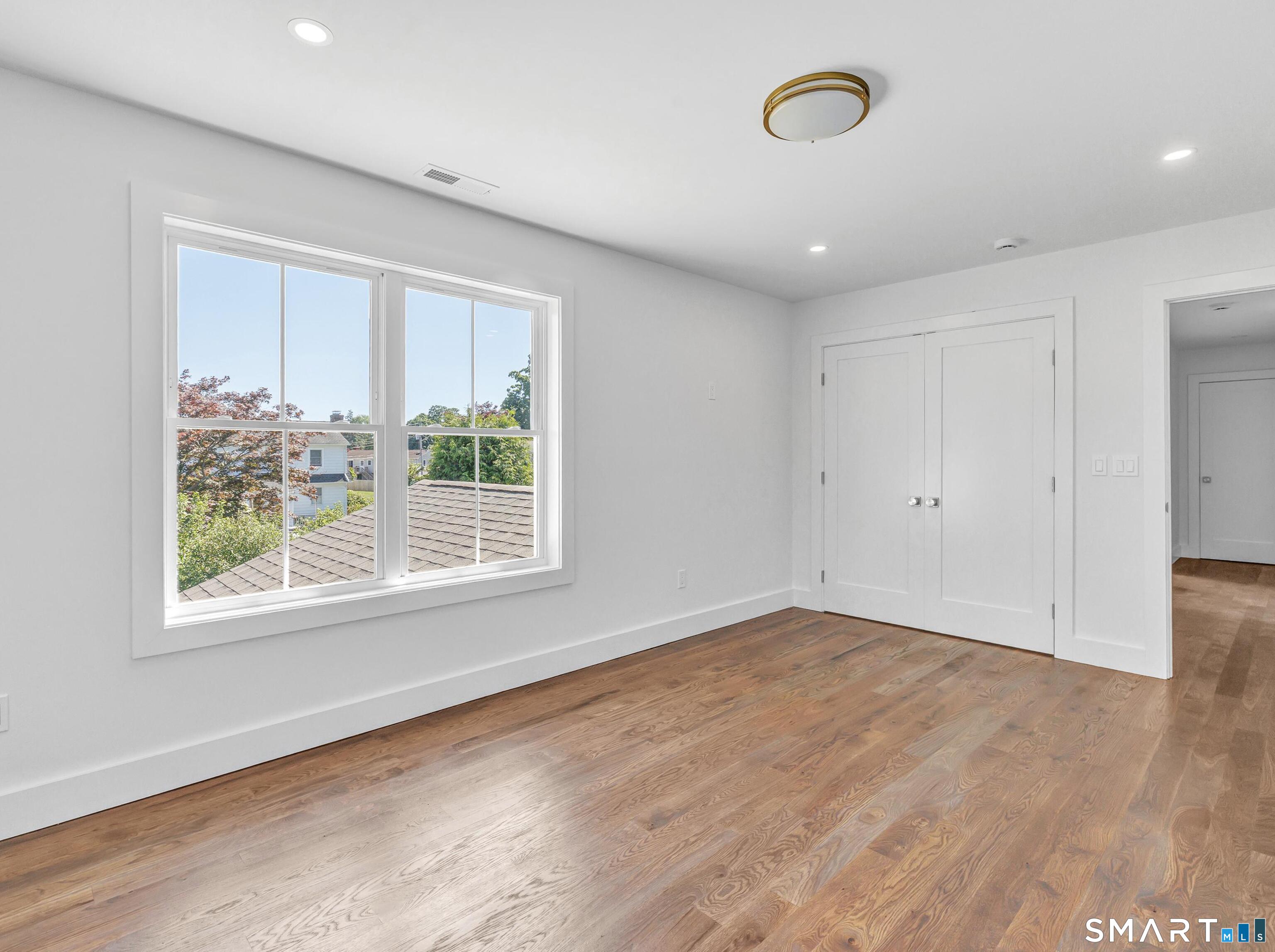 39 Commodore Place Milford, CT 06460 - Photo 34 of 40