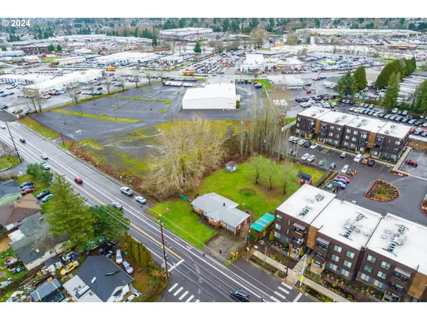 $375,000 | 450 Southeast Hogan Road, Gresham, OR 97080