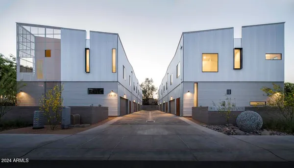 a view of multiple house