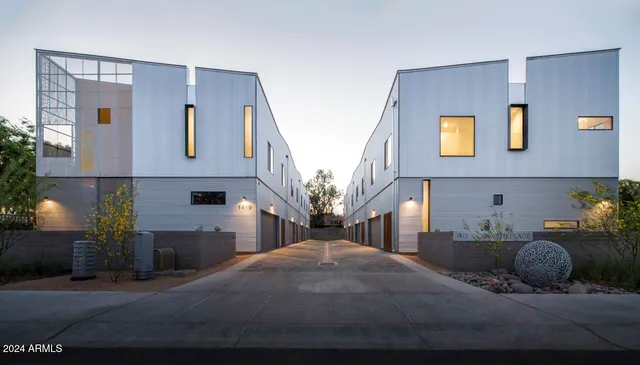 $2,495 | 1419 South Kenneth Place, Unit 1002, Tempe, AZ 85281