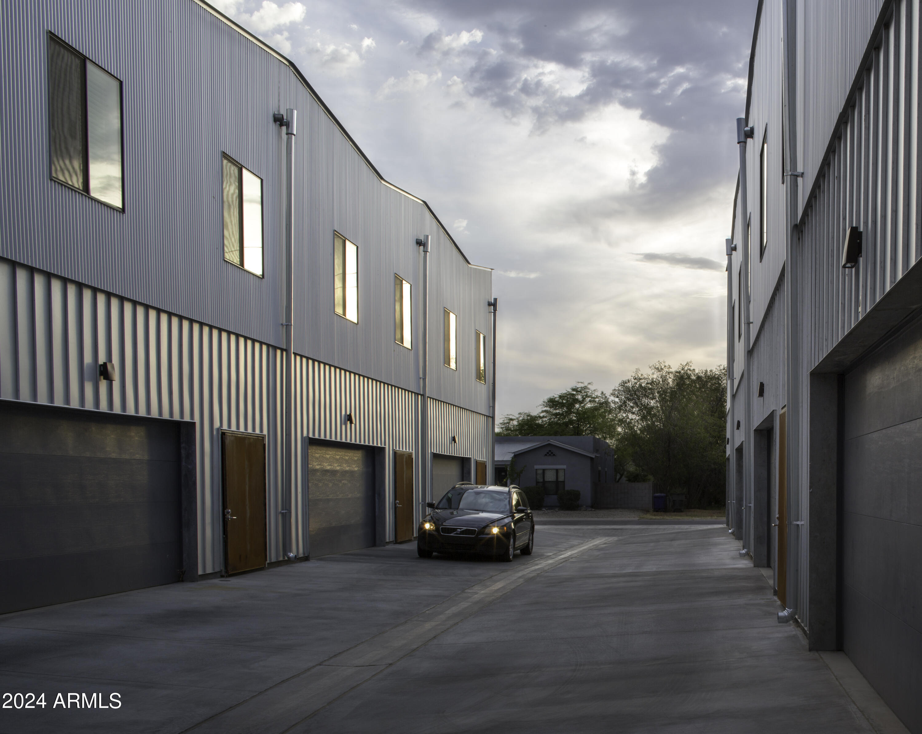 1419 South Kenneth Place, Unit 1002 Tempe, AZ 85281 - Photo 13 of 16 The Kenneth