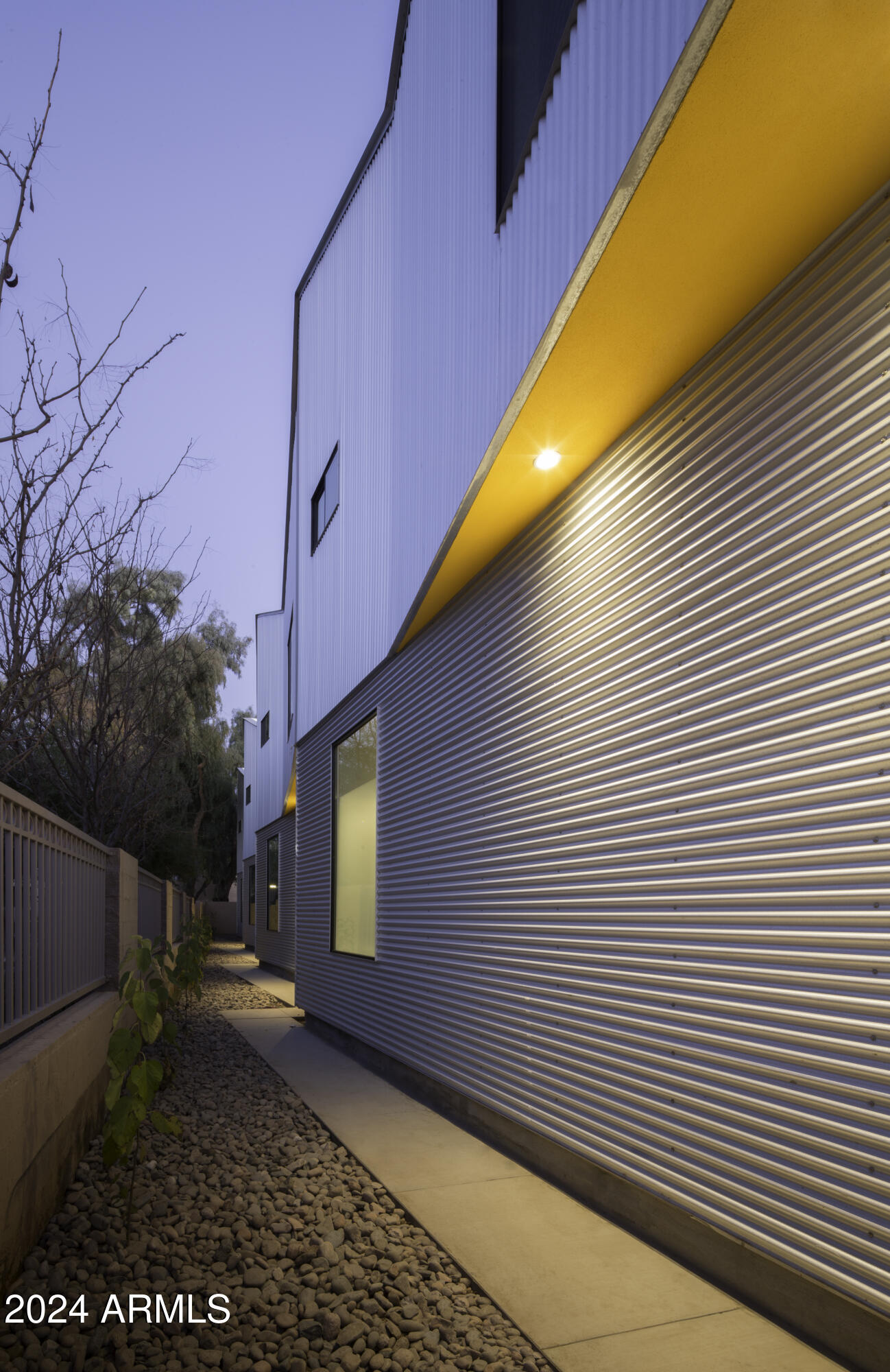 1419 South Kenneth Place, Unit 1002 Tempe, AZ 85281 - Photo 8 of 16 The Kenneth