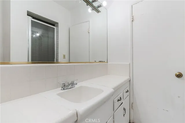 $938,000 | 1617 Knox Street, San Fernando, CA 91340