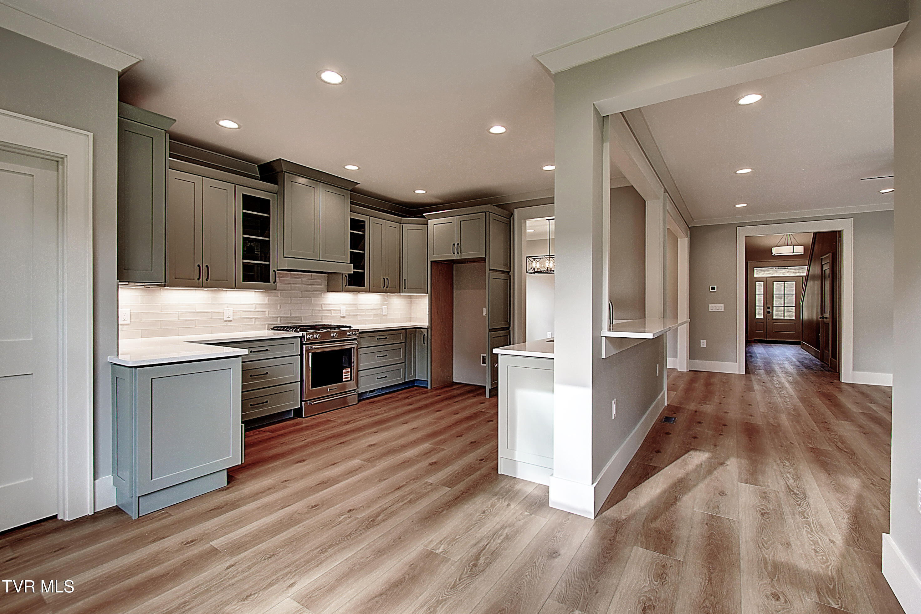 174 Boones Station Road Johnson City, TN 37615 - Photo 21 of 49 DSC_0409And8more