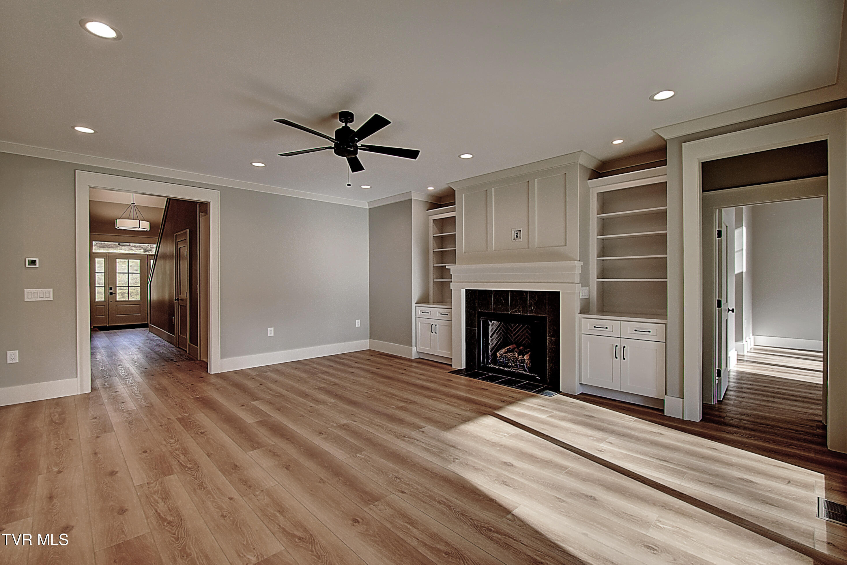 174 Boones Station Road Johnson City, TN 37615 - Photo 9 of 49 DSC_0121And8more