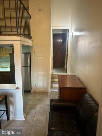 $1,300 | 38 South Carrollton Avenue, Baltimore, MD 21223
