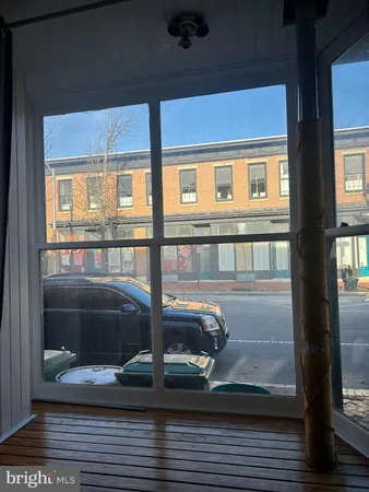 $1,300 | 38 South Carrollton Avenue, Baltimore, MD 21223