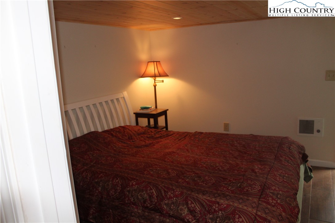 3977 Todd Railroad Grade Road Todd, NC 28684 - Photo 21 of 34 Gallery Image 21