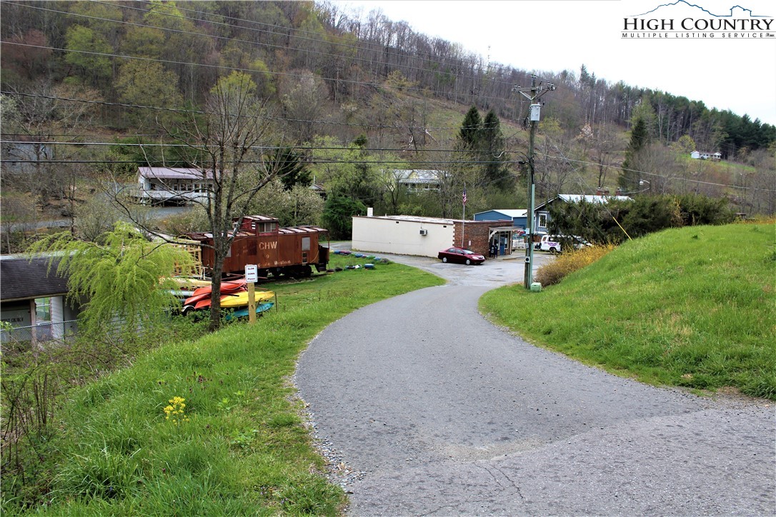 3977 Todd Railroad Grade Road Todd, NC 28684 - Photo 28 of 34 Gallery Image 28
