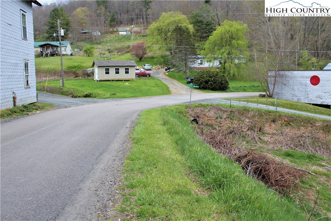 3977 Todd Railroad Grade Road Todd, NC 28684 - Photo 33 of 34 Gallery Image 33