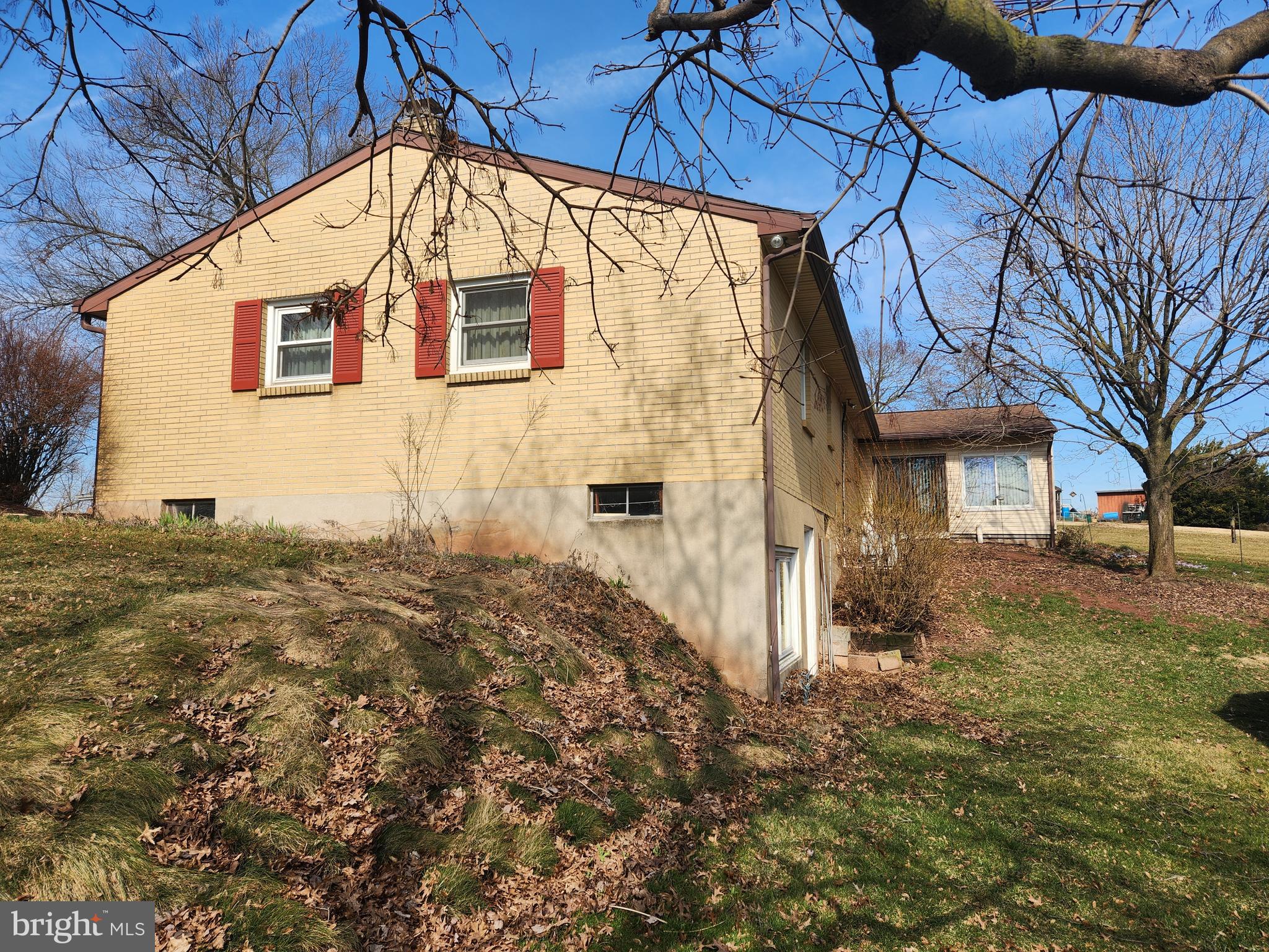 4330 Heather Road Elizabethtown, PA 17022 - Photo 5 of 15 Gallery Image 5